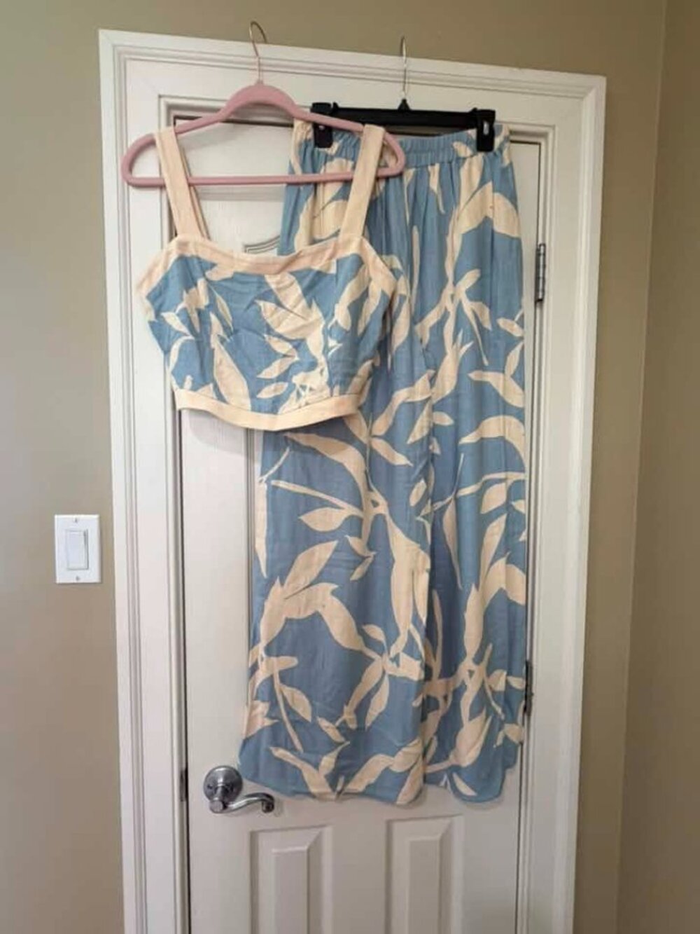 Sienna Sky Tank Set - NWOT - Large